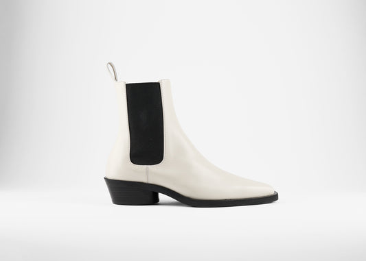 Bronco Chelsea Boot Leather Off White